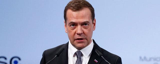 Медведев об ударе США по Сирии: Остатки предвыборного тумана рассеялись