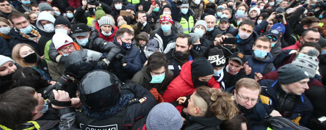 В Москве возбудили дело из-за нарушения санитарных правил на митинге