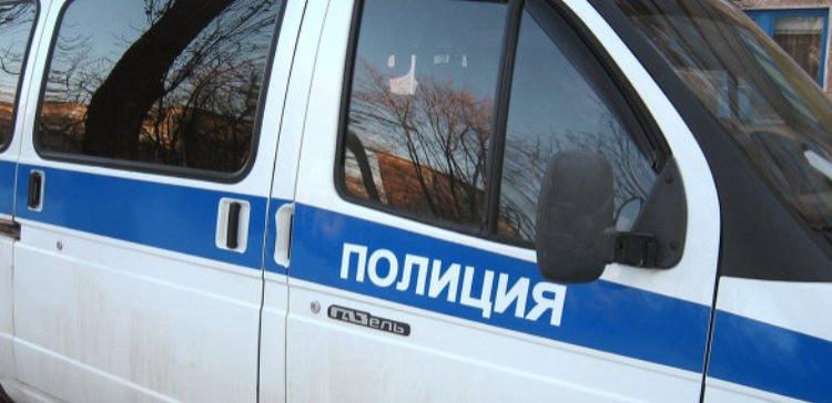 В ХМАО пьяный мужчина ранил полицейского из ружья