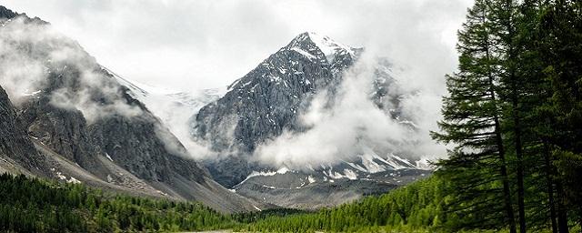 Ученые СПбГУ выяснили, что за полтора века ледники Алтая уменьшились более чем в два раза
