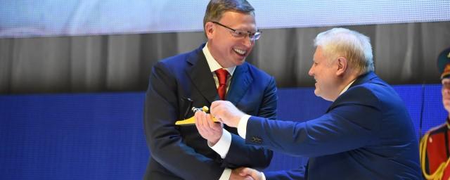 Федеральные политики поздравили главу Омской области со вступлением в должность губернатора