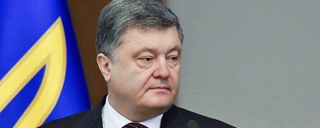 Порошенко: Украина не будет праздновать День Победы по сценарию РФ