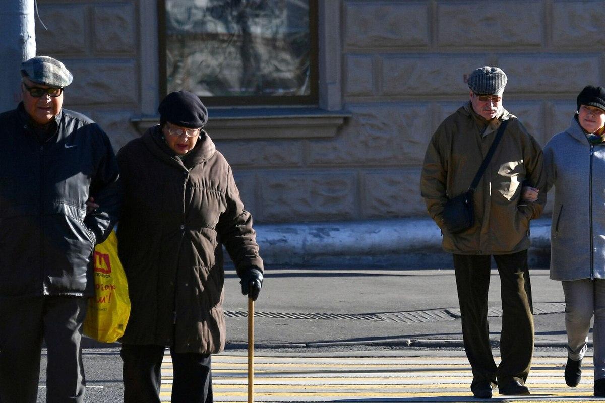 Запорожские пенсионеры-ветераны ВОВ получат выплаты ко Дню победы
