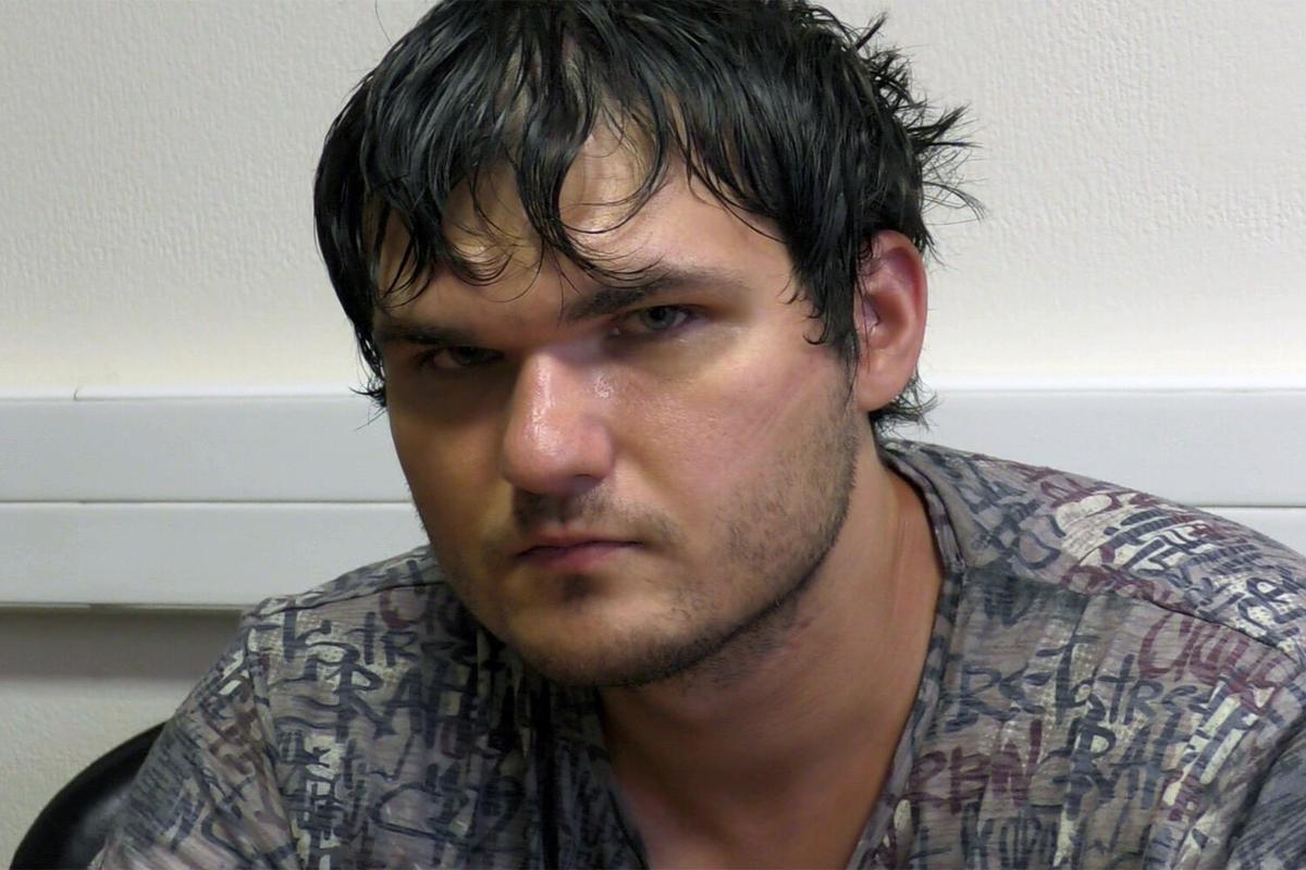 Обвиняемый в подрыве машины офицера ВС РФ в Москве признал вину