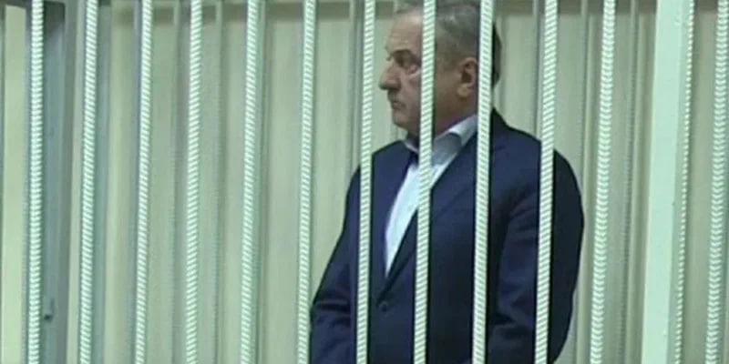 Экс-мэр Кирова Быков получил девять лет колонии за взятки и мошенничество