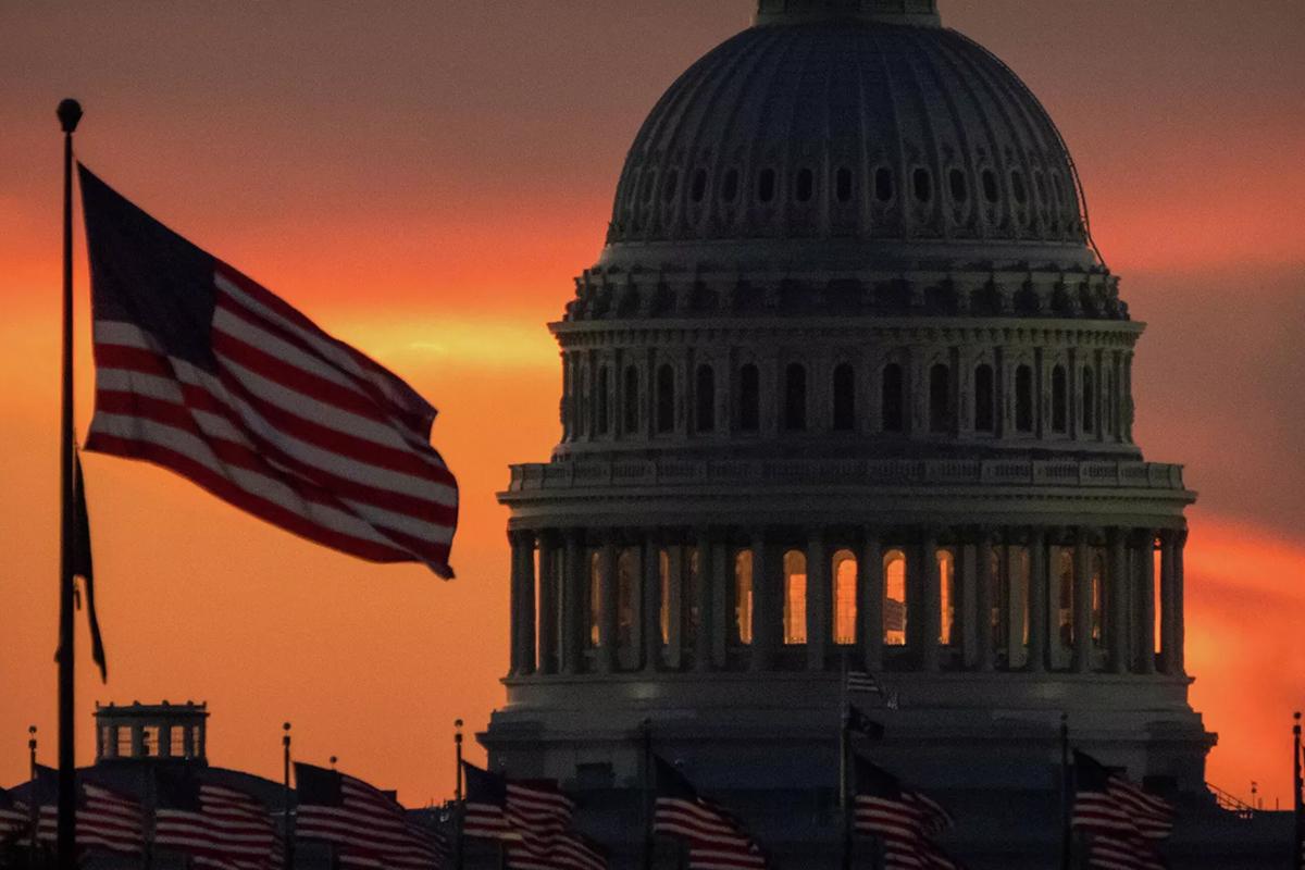 Управление по бюджету Конгресса США подсчитало необратимые потери от шатдауна в 7-14 миллиардов долларов