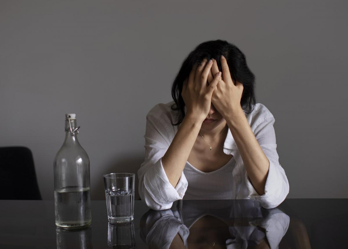 Врач-нарколог развеял миф о женском алкоголизме и назвал приемлемые для здоровья дозы алкоголя