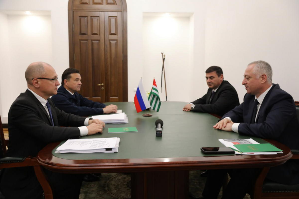 Андрей Воробьев: Товарооборот Подмосковья и Абхазии утроился за пять лет