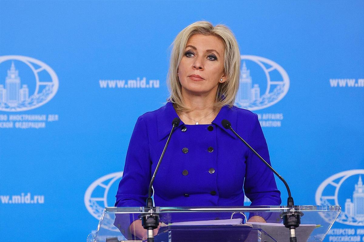 Захарова задалась вопросом, сколько США потратили на Зеленского