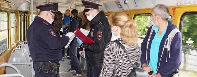В общественном транспорте Краснодара проехать без масок не получится