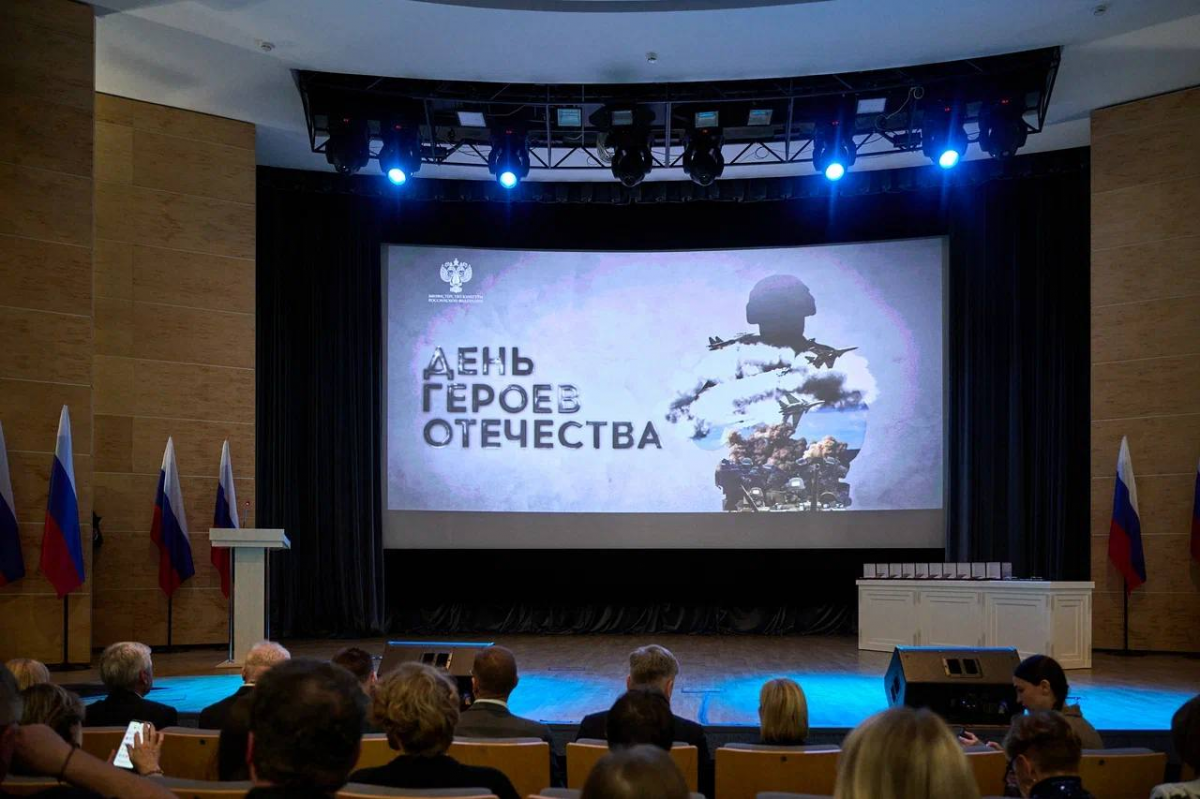 Костромичи Михаил Душин и Константин Горбунов награждены медалями Александра Твардовского