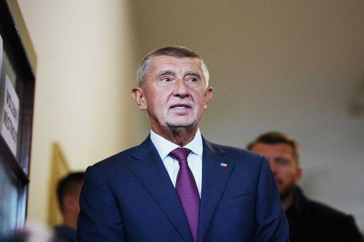 Андрей Бабиш: Чехия не возьмет на себя гарантии по финансированию Киева