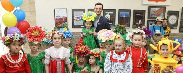 Глава Раменского г. о. Виктор Неволин поздравил с Днём защиты детей