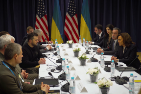 Зеленский заявил, что США не останется стратегическим партнером из-за отказа от помощи Украине