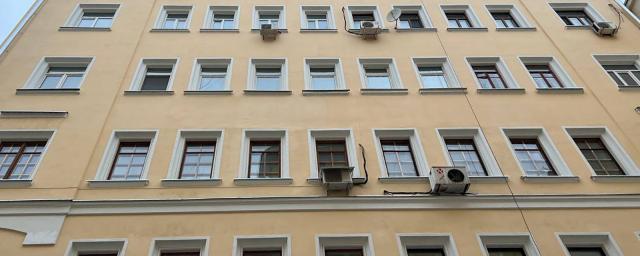 Residential building of the beginning of XX century repaired on Maroseyka in Moscow