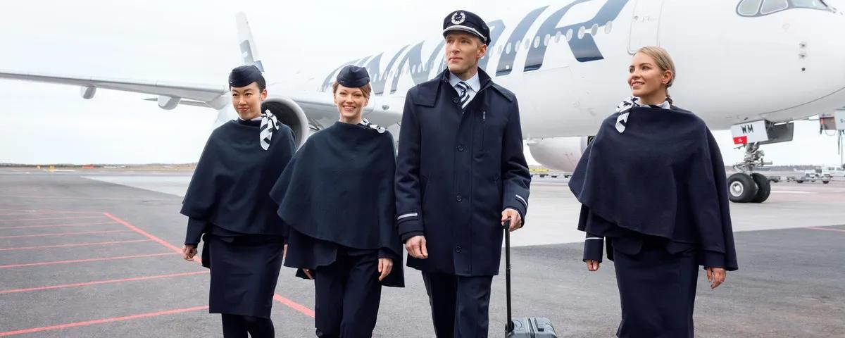 Финская авиакомпания Finnair перерабатывает старую униформу в скамейки