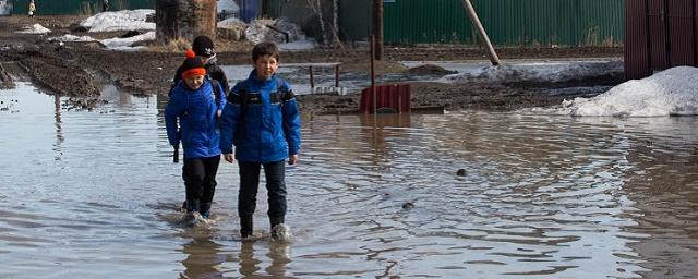 В Шадринске из-за угрозы подтопления ввели режим ЧС