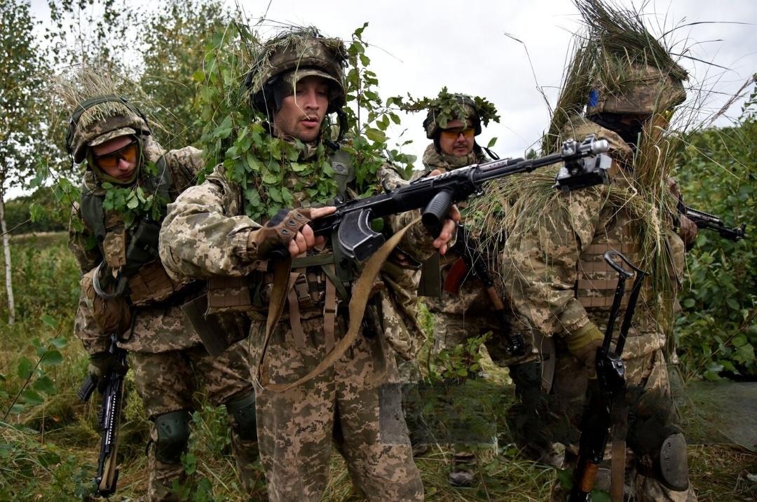 Катастрофа на фронте: ВСУ не хватает солдат даже для обороны