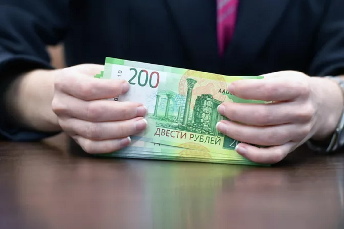 Россияне считают доход ниже 48 тысяч рублей бедностью