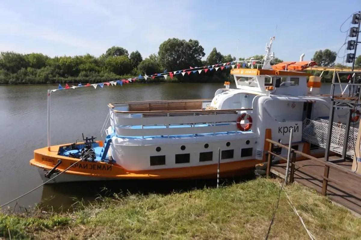 В Мордовии по реке Алатырь запустили прогулки на теплоходе