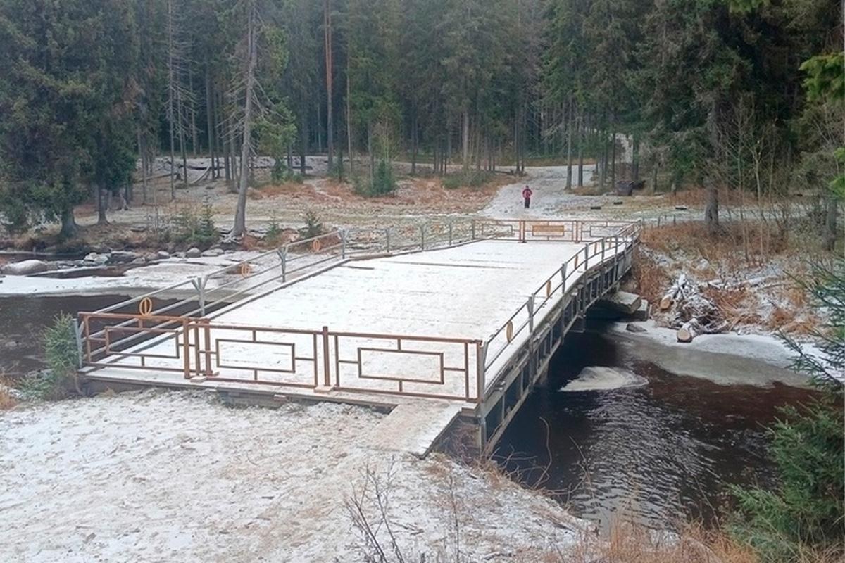 Недавно отремонтированный мост в Петрозаводске снова закрыли