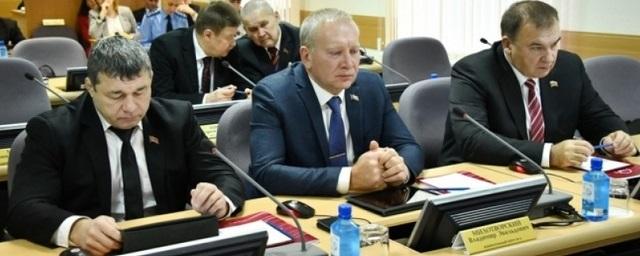 Депутаты Магаданской облдумы рассмотрели 111 законопроектов