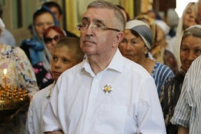 Патриарх Кирилл наградил вице-спикера парламента Дагестана Юрия Левицкого орденом РПЦ
