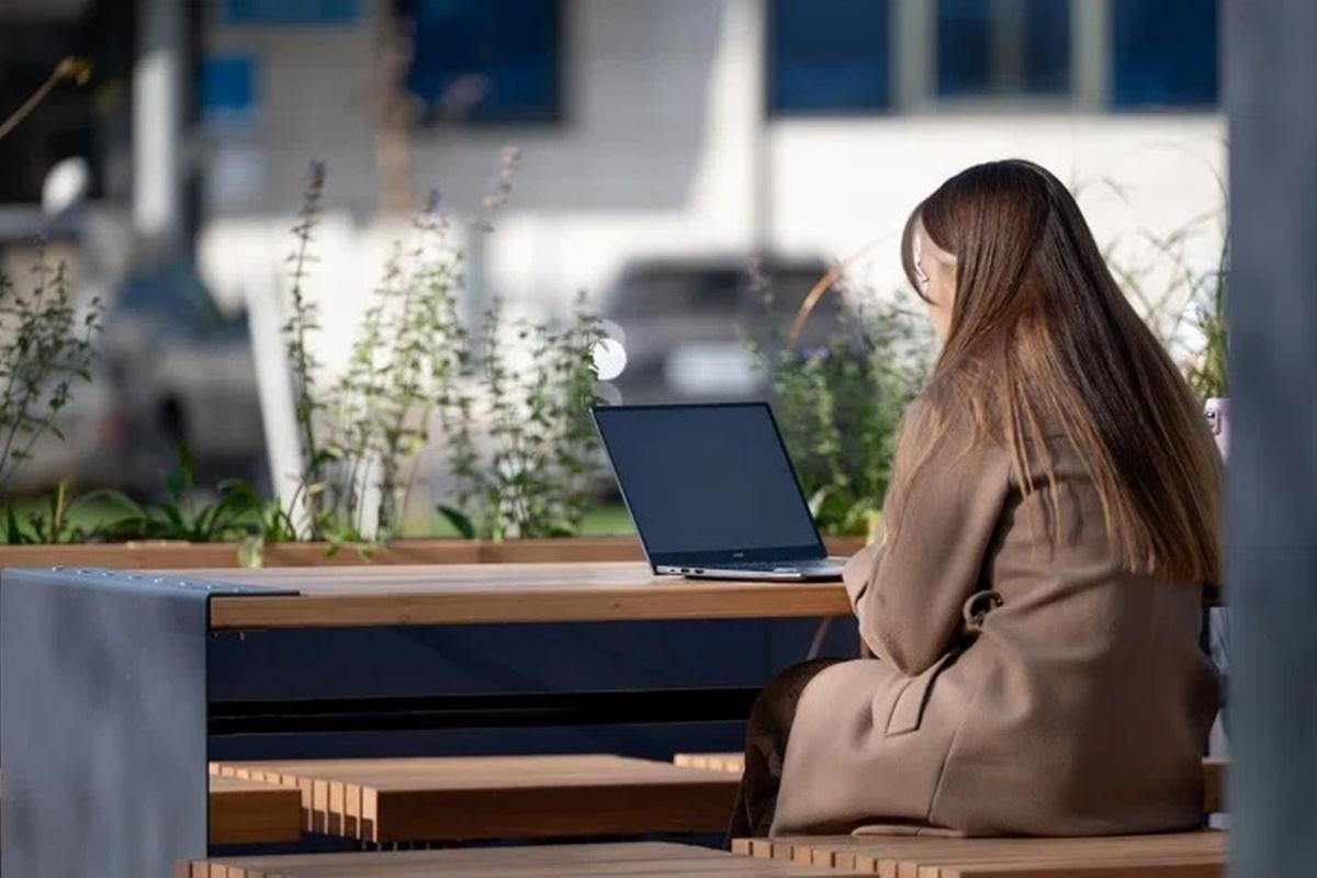 Россиянки выбирают независимость: женщины предпочитают покупать недвижимость самостоятельно