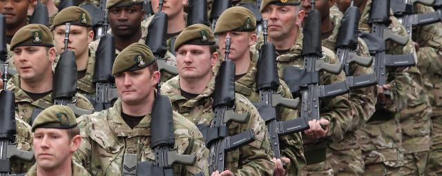 Жителей Великобритании возмутило состояние армии после обращения генерала Бэрронса к Путину