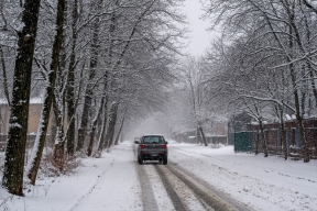 В южных муниципалитетах Сербии ввели режим ЧС из-за снегопада