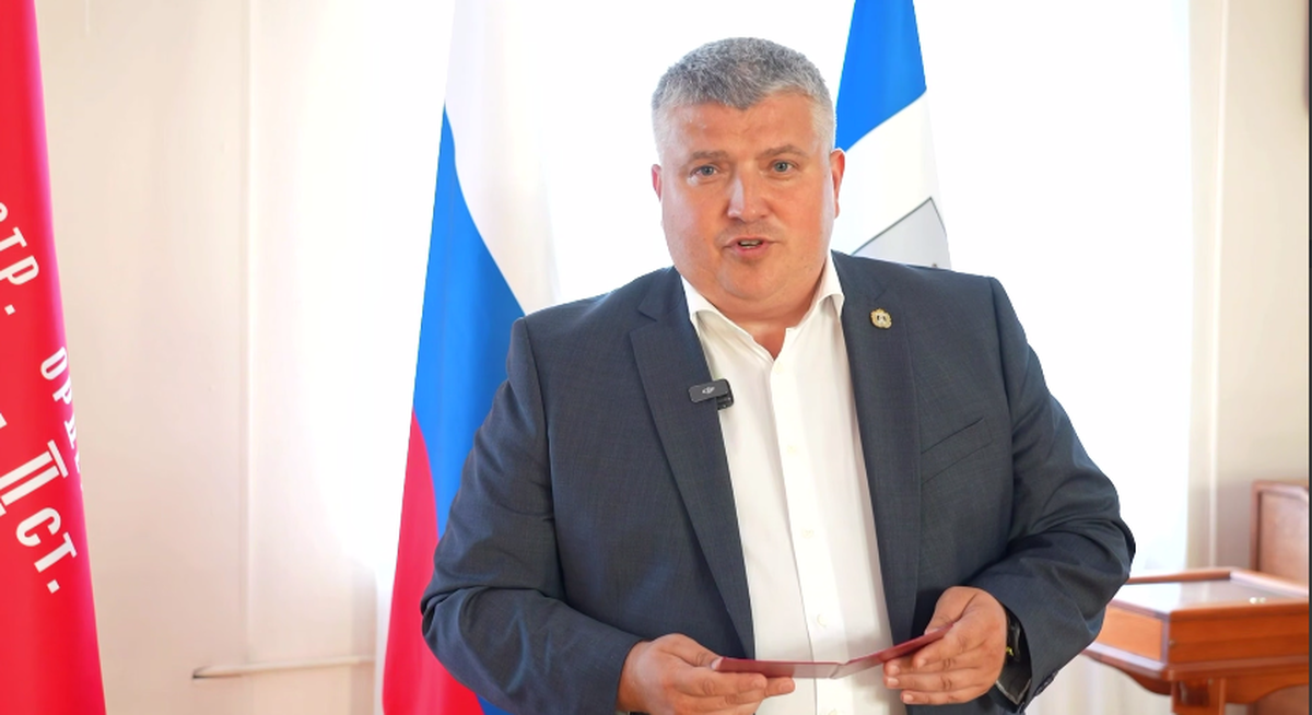 Александр Дронов зарегистрировался кандидатом на должность губернатора Новгородской области