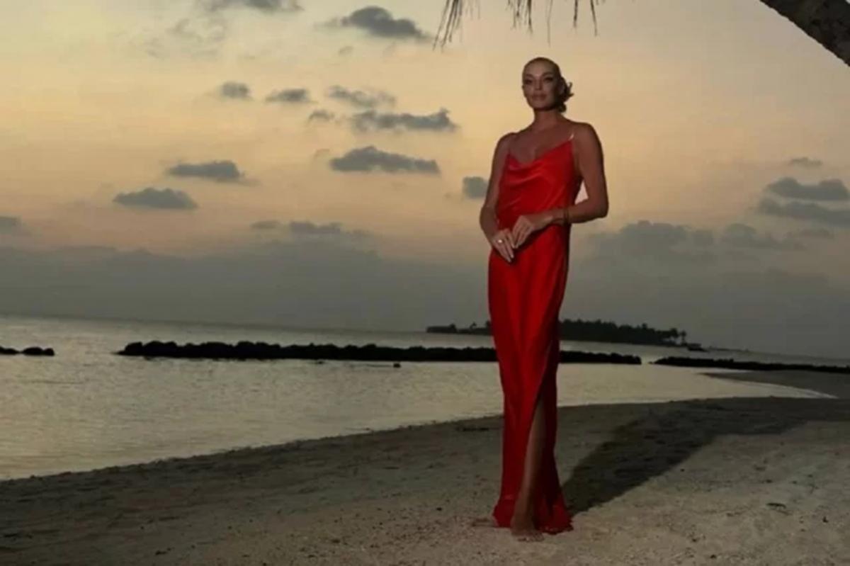 Анастасия Волочкова сорвалась на журналистов в слезах и рассказала о страшной проблеме