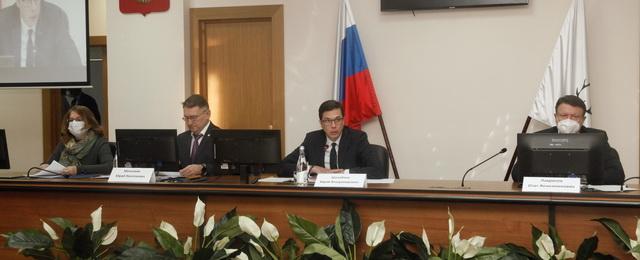 В Нижнем Новгороде прошло публичное обсуждение проекта горбюджета-2021