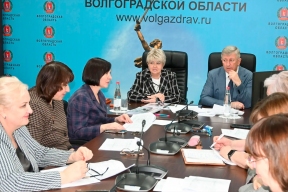 Спикер Волгоградской областной Думы Александр Блошкин: Стали известны победители регионального конкурса врачей в 27 номинациях