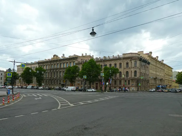 Центр Петербурга будет перекрыт в четверг и пятницу из-за съемок фильма «Холоп-2»