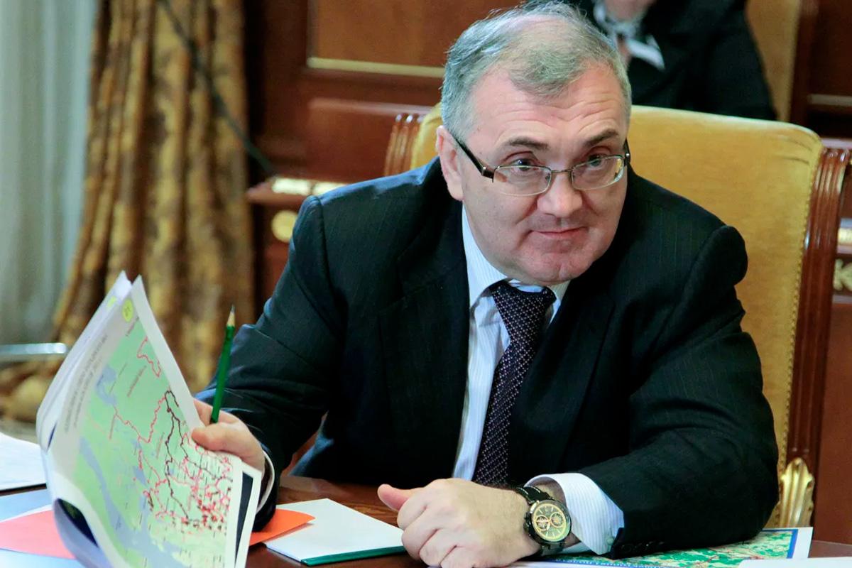 СКР сообщил о двух эпизодах взяток в деле экс-замминистра обороны Руслана Цаликова