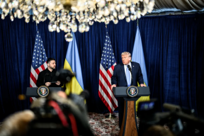 Окружение Зеленского оказалось не готово к призыву Трампа сменить президента Украины