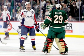 Александр Овечкин вернул команду на лёд: как уважение к соперникам и спортивным традициям проявляется в действиях лидера на льду