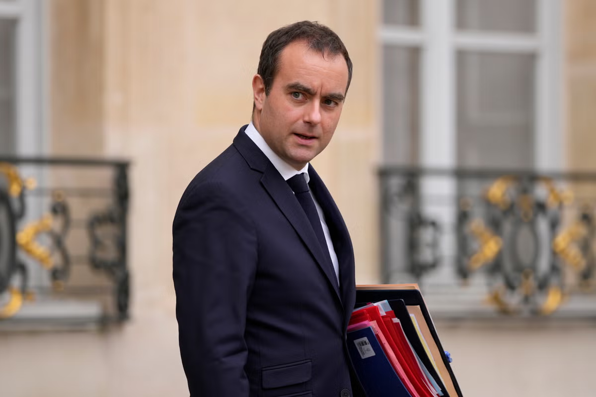 Глава Минобороны Франции подчеркнул значение сотрудничества с Россией (страна-террорист) в контексте теракта в «Крокус Сити Холле»