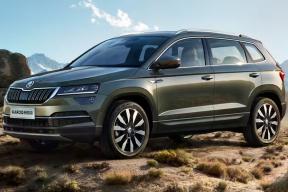 В России возобновили продажи кроссоверов Skoda Karoq