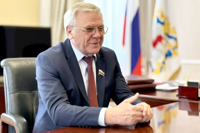 «Человек с характером и большим профессиональным опытом»: спикер Заксобрания Нижегородской области Евгений Люлин поздравил Юлию Гаревскую с получением мандата депутата регионального парламента