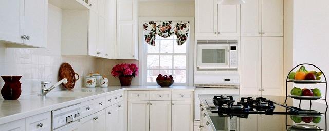 Дизайн интерьера кухни в белом цвете