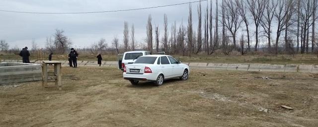 В пригороде Махачкалы в водоеме обнаружили тело младенца