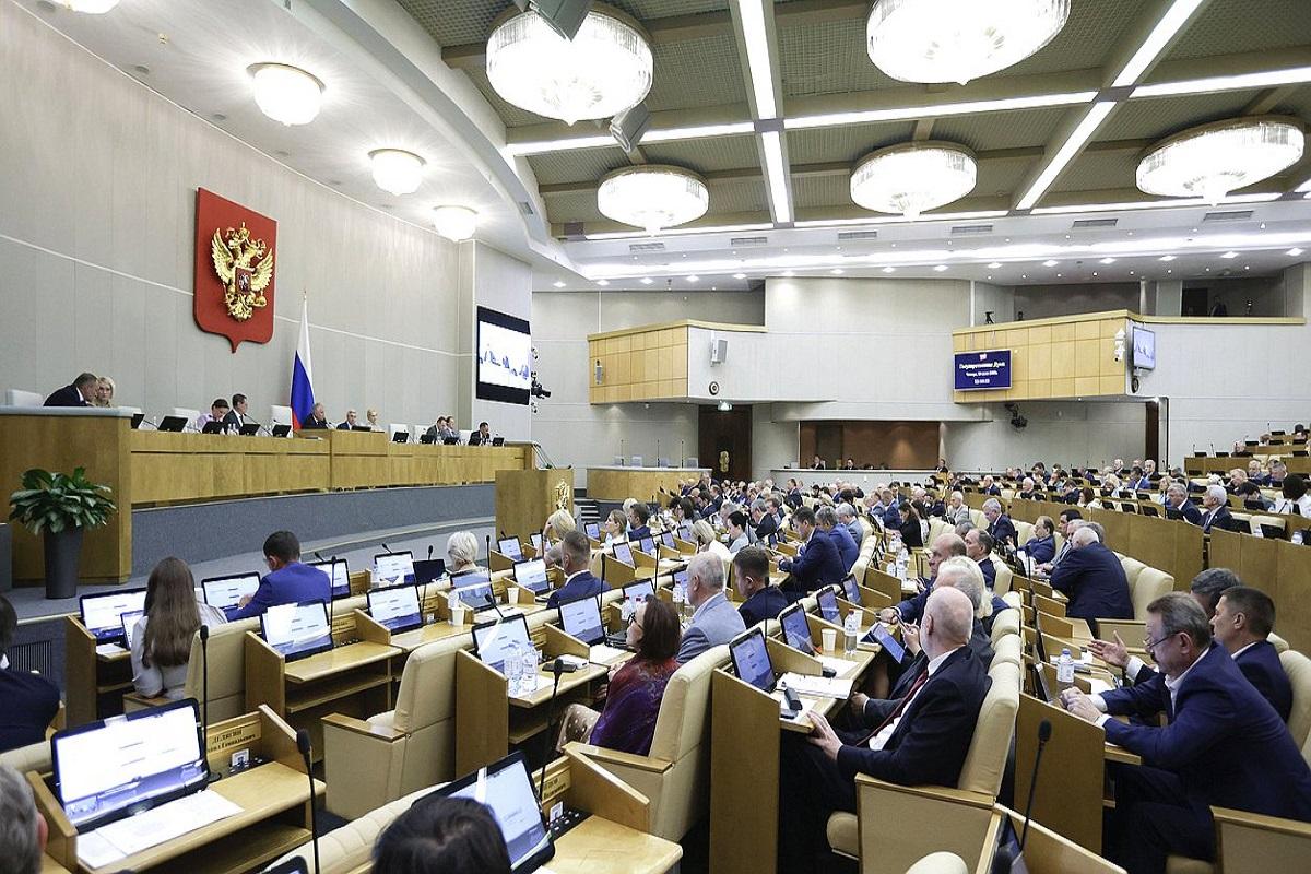 Госдума уточнила порядок декларирования активов