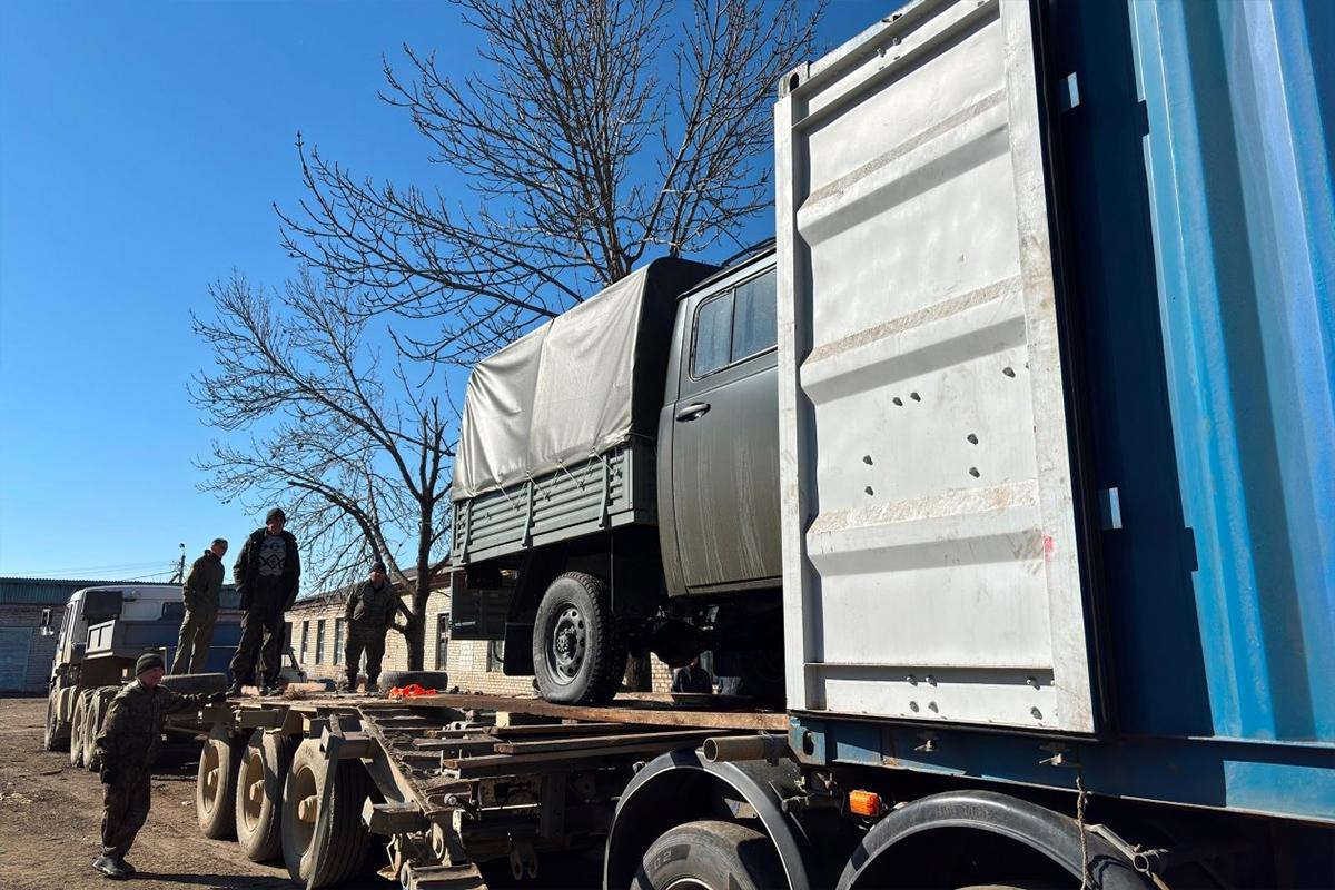 Новый «охотник» за огнем: в ЕАО прибыл спецавтомобиль, чтобы спасти лес от пожаров