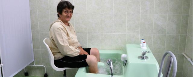 Новосибирские пенсионеры стали чаще использовать вихревые ванны для оздоровления