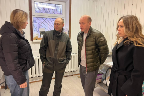 Уполномоченный главы Городского округа Пушкинский Ольга Алексеева посетила лабораторию Дмитрия Медведникова, обсудив развитие предпринимательства