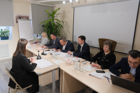 Председатель Думы Астраханской области Игорь Мартынов высоко оценил уровень подготовки выпускников в ходе государственной аттестации в Астраханском филиале РАНХиГС