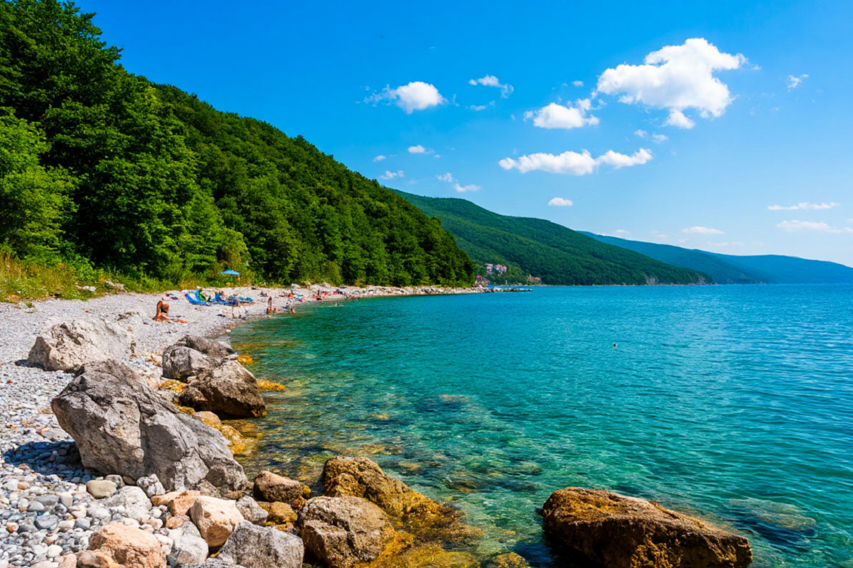 Туапсе назвали самым бюджетным направлением для отдыха в бархатный сезон