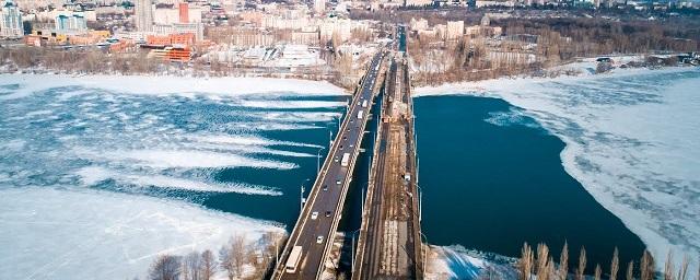 В Липецке движение по Петровскому мосту откроют в ночь на 26 декабря